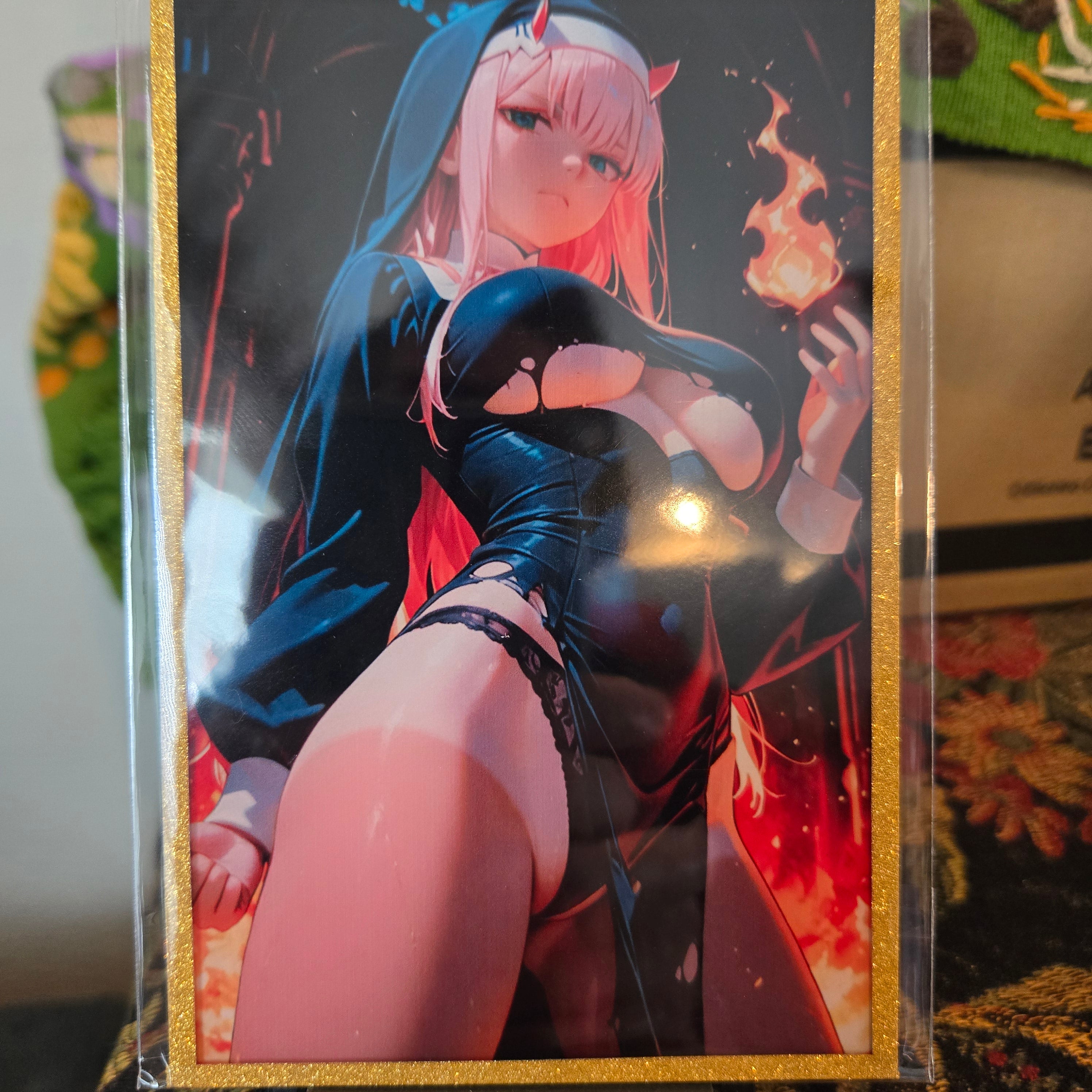 A6 Waifu Zero Two DOWN